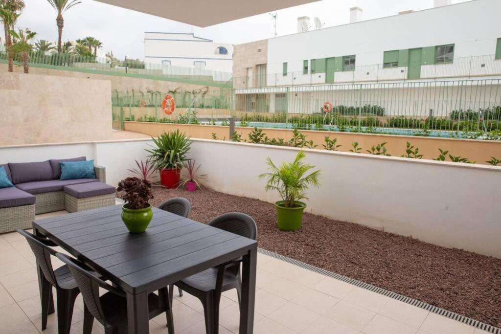 Apartment Rosa - Brand New 2 Bedroom Apartment In Cantal Homes, Ventanicas, Mojácar Kültér fotó